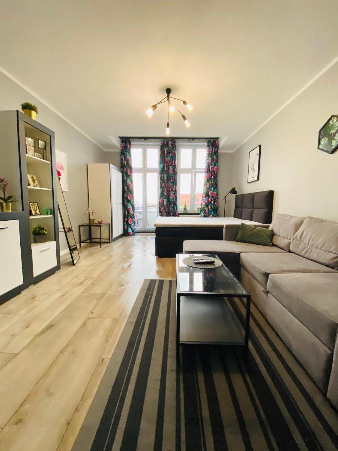 Apartament Flaming Z Balkonem - Scisle Centrum Naprzeciwko Pkp I Pks - Self Check In - Darmowy Parking - Pozne Wymeldowanie - Wystawiamy Fv Opole Eksteriør billede